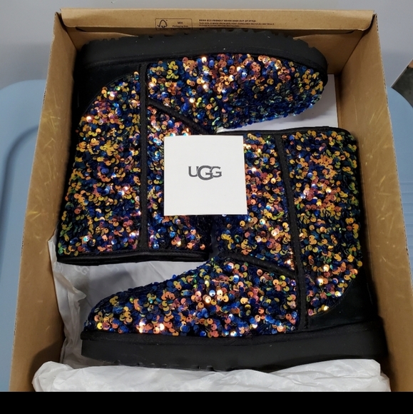 LAST PAIR! UGG Black Stellar Sequin Boots - Picture 2 of 5
